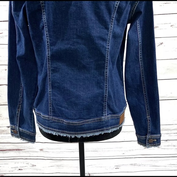 NEW Karl Lagerfeld Paris Denim Jacket frayed M - Picture 5 of 8